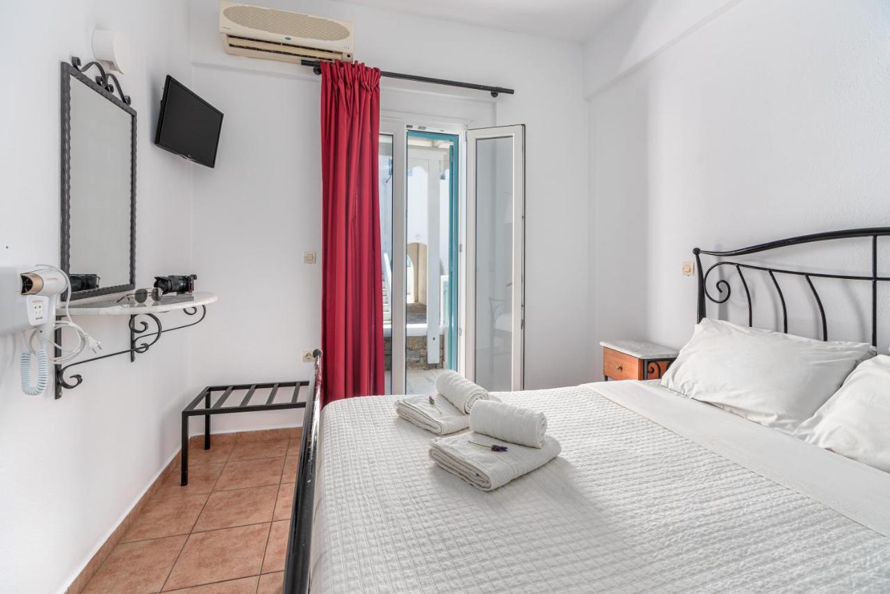 Ornos Apartments *